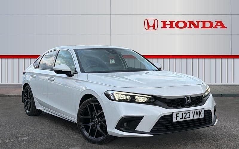 Used 2025 Honda Civic Advance Hatchback | £24,754 (Super price) - Image 1/4