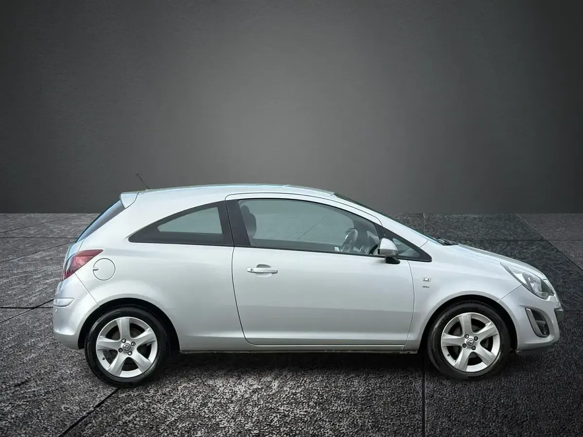Used Vauxhall Corsa 2015 Silver Hatchback