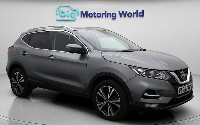 Used 2018 Nissan Qashqai N-Connecta SUV | £14,698 (Fair price) - Image 1/4