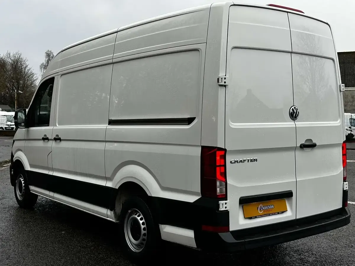 Used VW Crafter Trendline 140 HP (102 kW) 2023 White Van