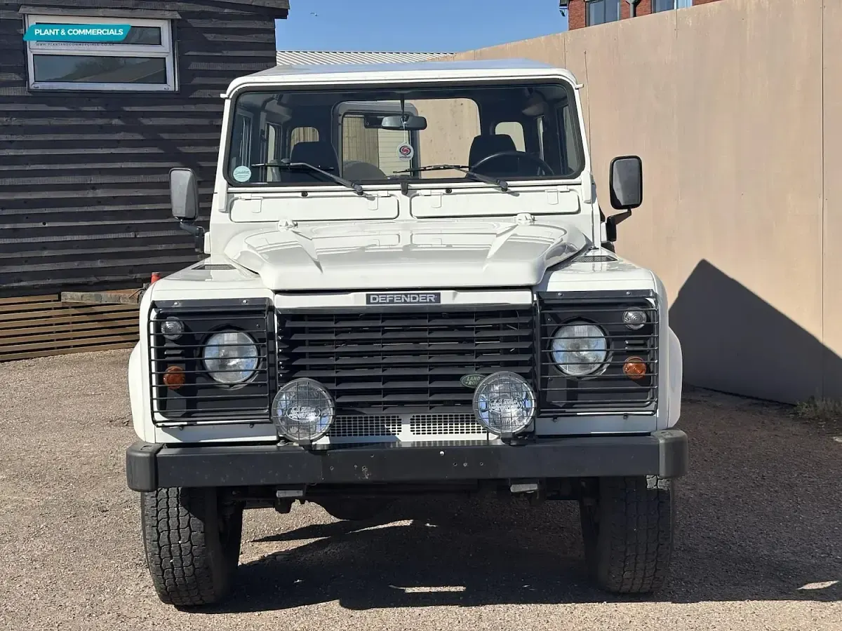 Used Land Rover Defender 2009 White Estate