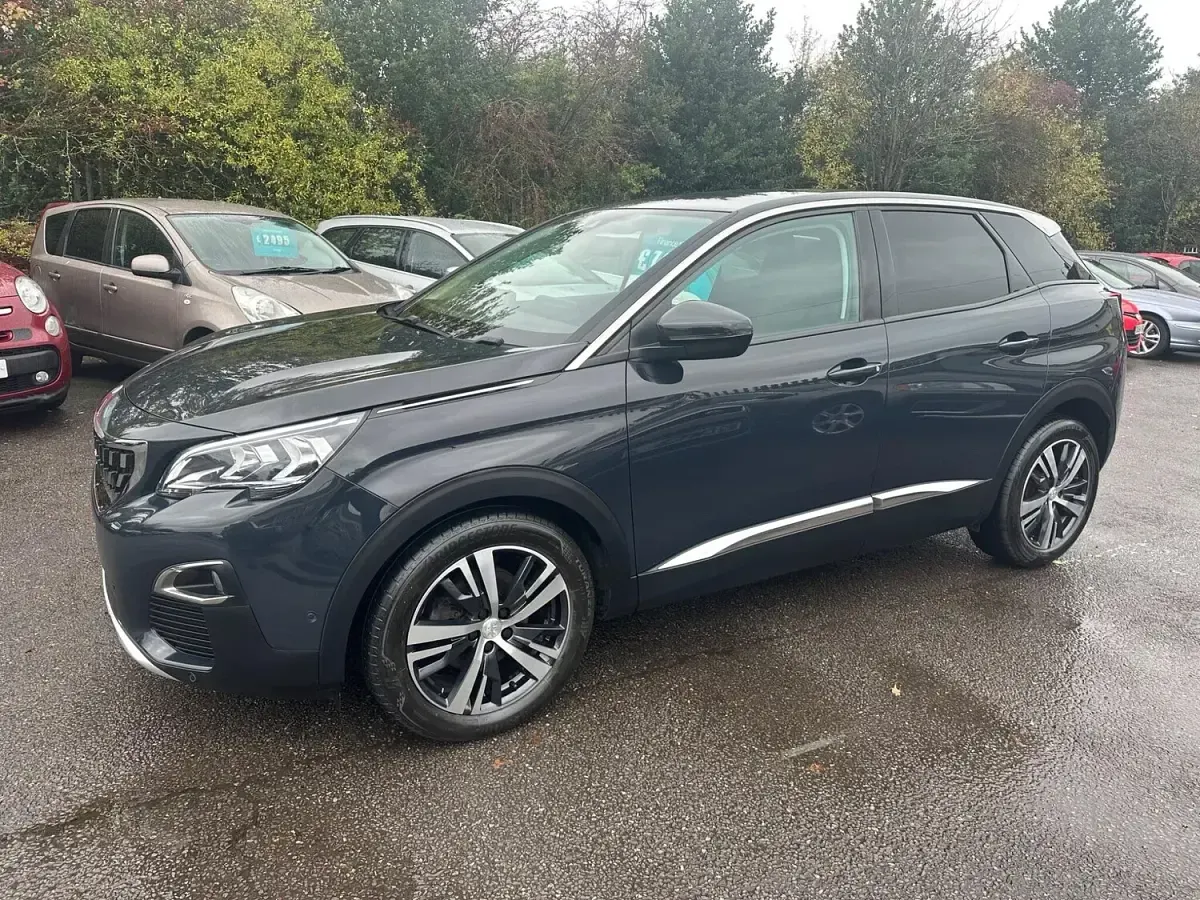 Gebraucht Peugeot 3008 Allure 2018 Grau Kleinwagen