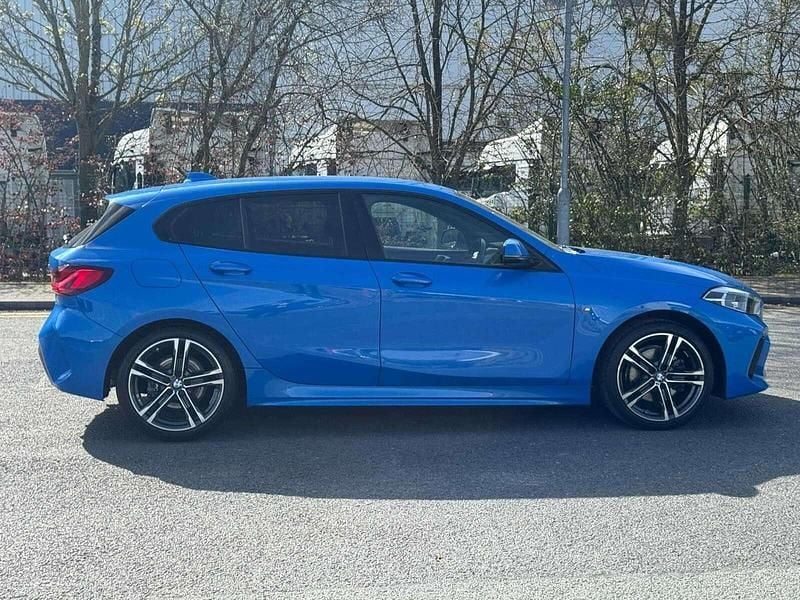 Used BMW 118 M Sport 134 HP (98 kW) 2023 Blue Hatchback
