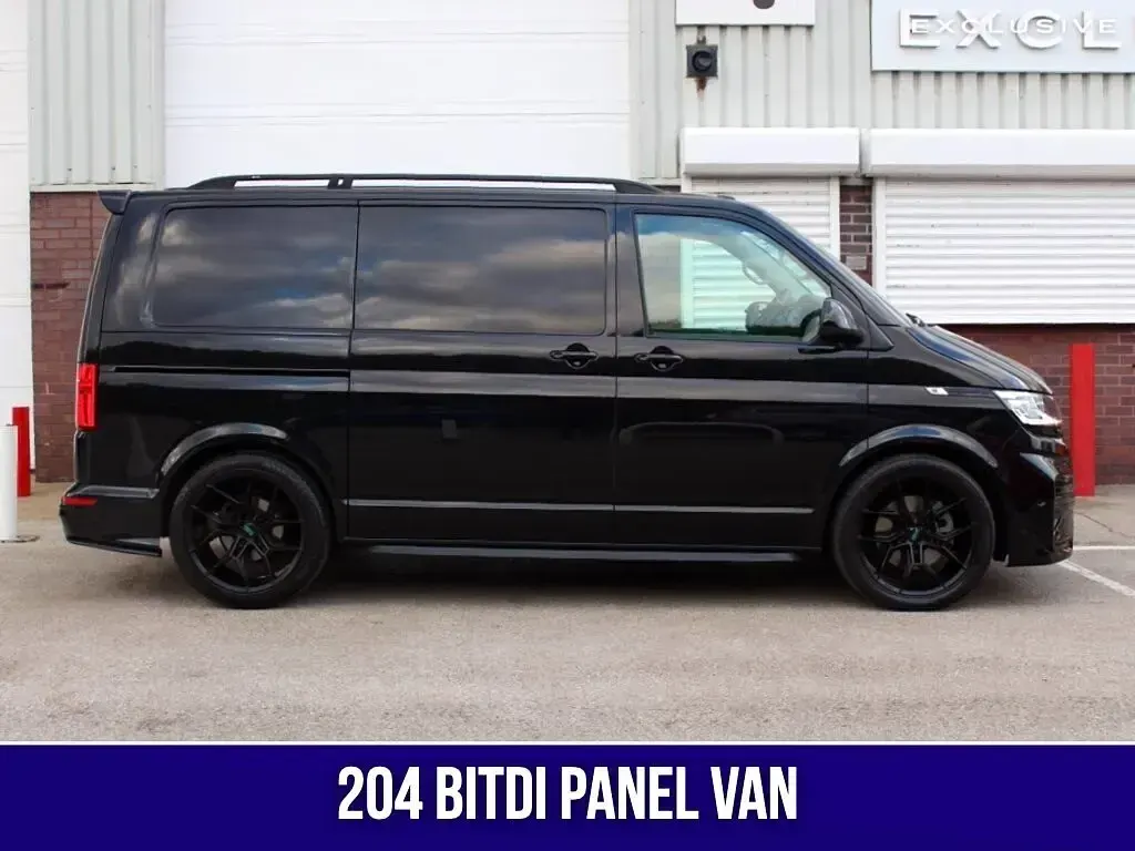 Used VW T6.1 Highline 204 HP (150 kW) 2023 Black Van