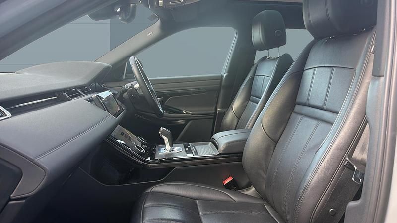 Used Land Rover Range Rover evoque SE Dynamic 182 HP (133 kW) 2020 Silver SUV