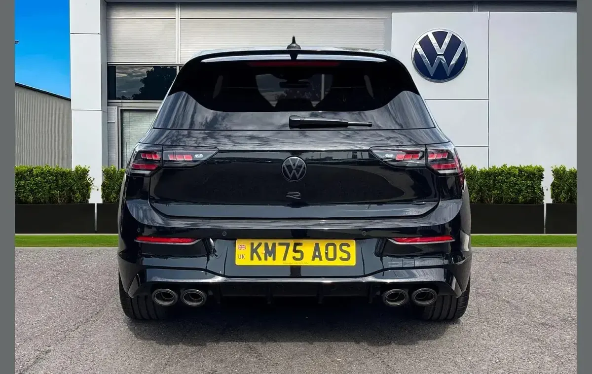 Used VW Golf VIII R 333 HP (244 kW) 2025 Black Hatchback