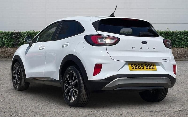 Usado Ford Puma Titanium 125 HP (91 kW) 2020 Branco SUV