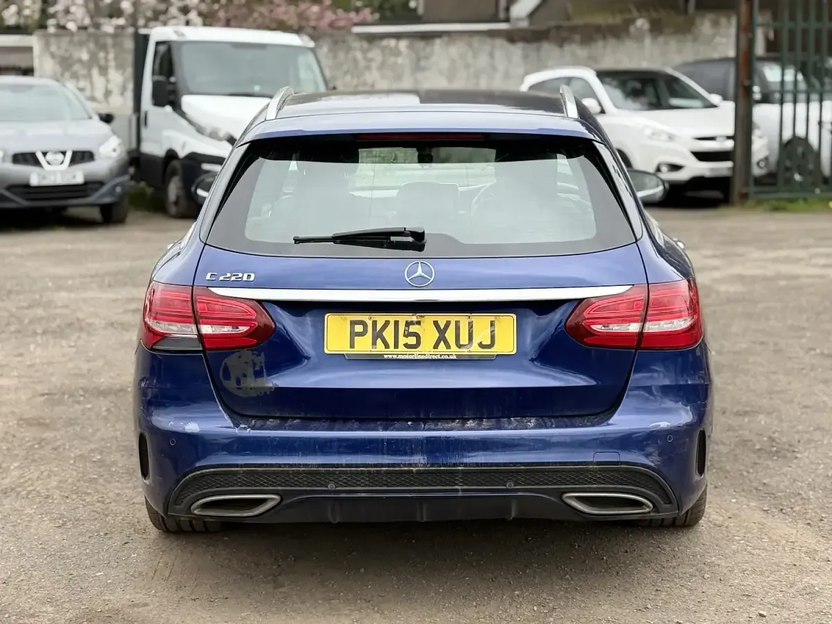 Used Mercedes C220 AMG line 2015 Blue Estate