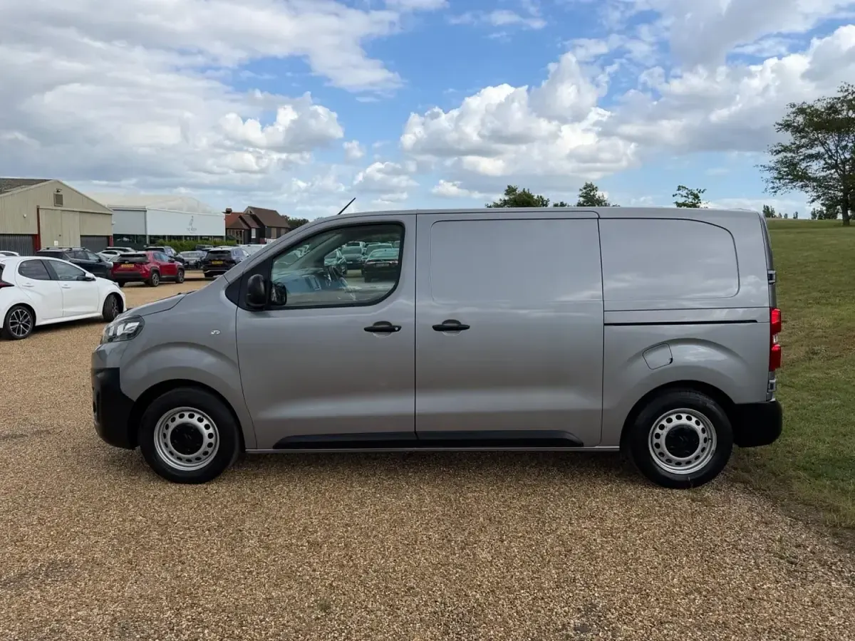 Used Citroën Dispatch 2022 Grey MPV