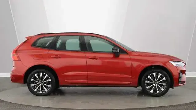 Used Volvo XC60 Plus 194 HP (142 kW) 2023 SUV