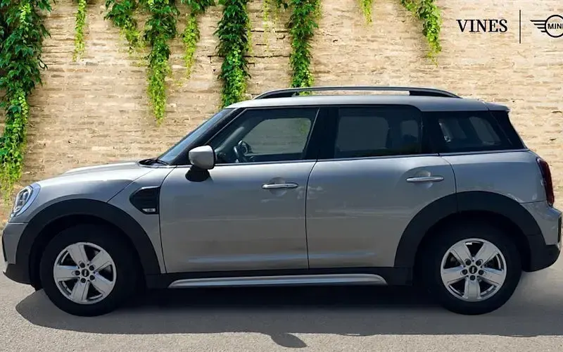 Used Mini Cooper Classic 136 HP (100 kW) 2022 Hatchback