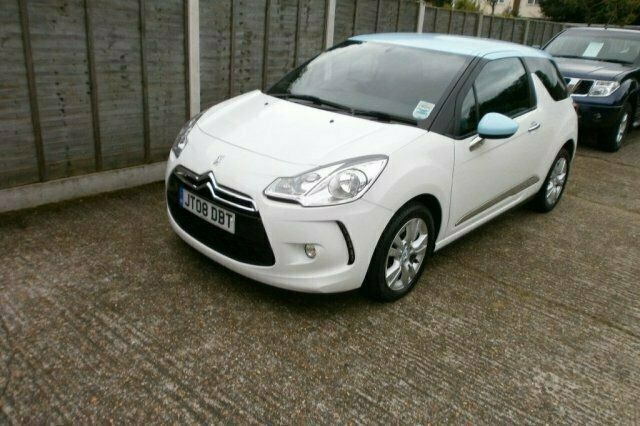 Used 2010 Citroën DS3 Hatchback | £8,990 - Image 1/2