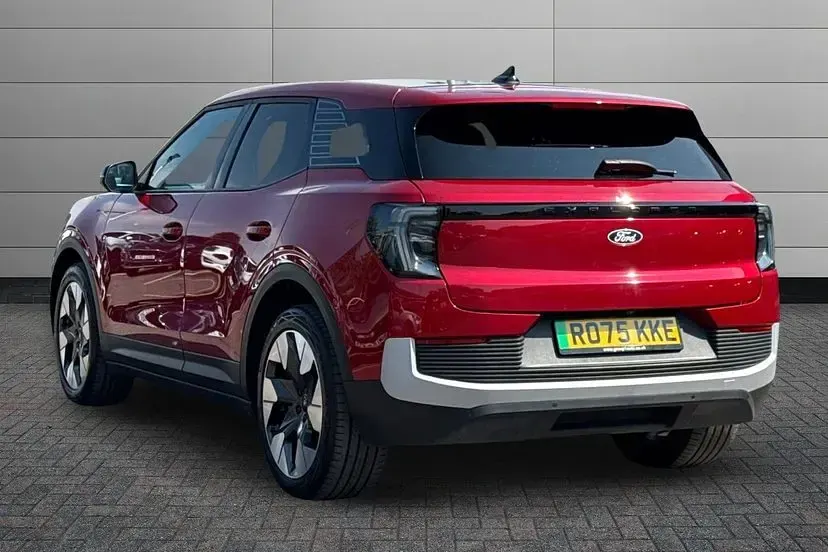 Used Ford Explorer Extended Range 207 kW (282 HP) 2025 Red SUV