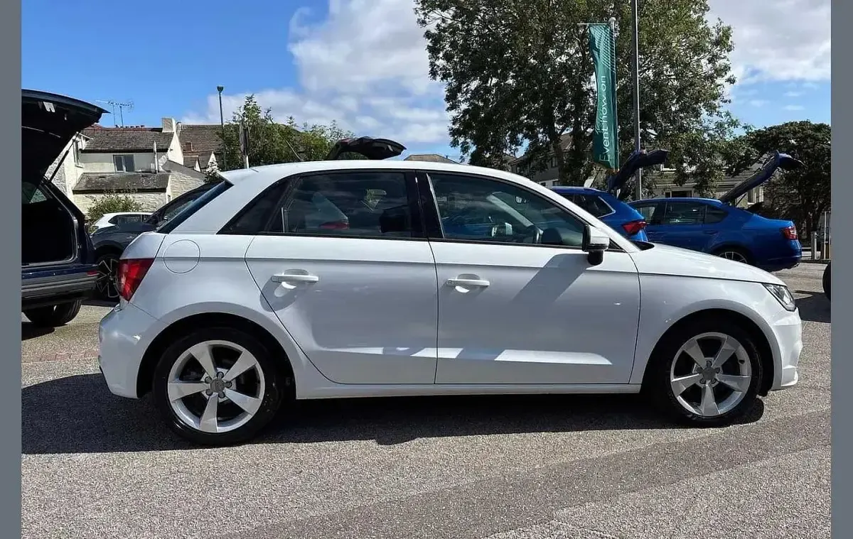 Used Audi A1 Sport 116 HP (85 kW) 2017 White Hatchback