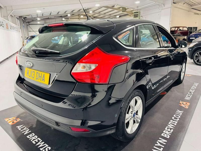 Used Ford Focus Zetec 2013 Black Hatchback