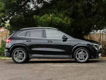 Used Mercedes GLA200 AMG Line Premium 163 HP (119 kW) 2024 Black SUV