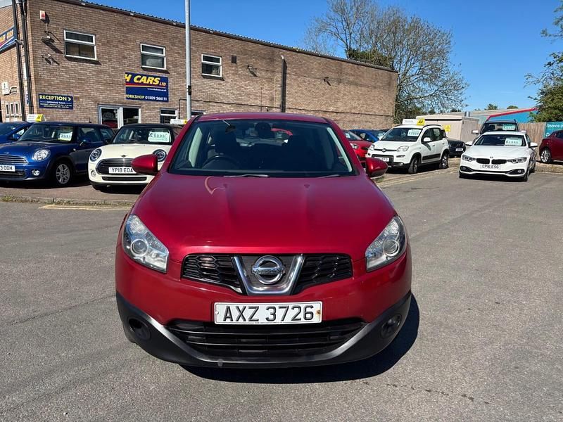 Begagnad Nissan Qashqai Acenta 2010 Röd SUV