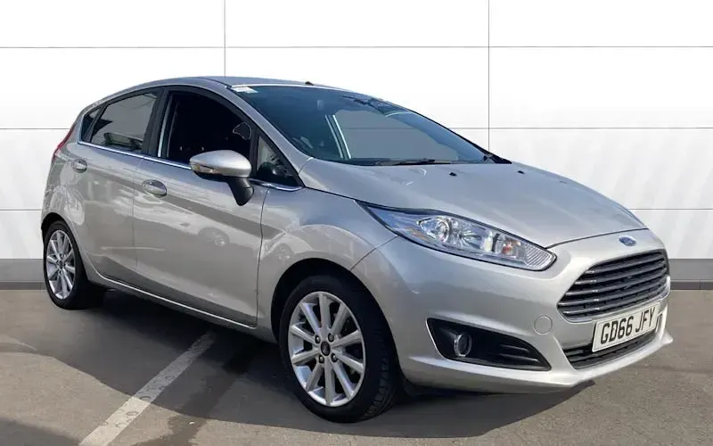 Used Ford Fiesta Titanium 101 HP (74 kW) 2016 Hatchback