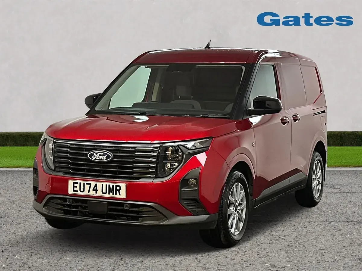 Used Ford Courier Limited 125 HP (91 kW) 2024 Red MPV