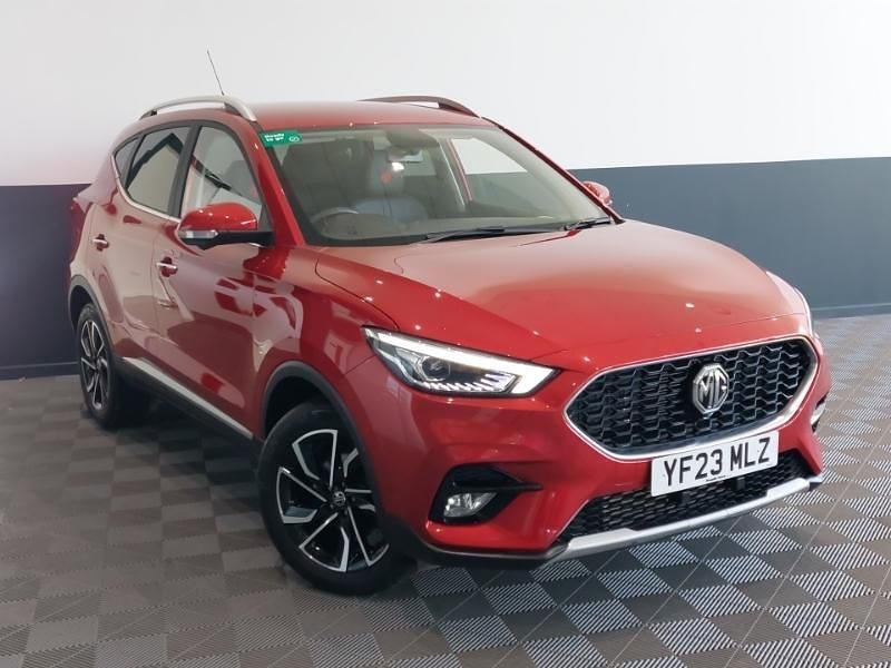Used MG ZS Exclusive 111 HP (81 kW) 2023 Red SUV