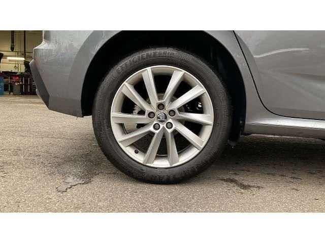 Used Skoda Kamiq SE 116 HP (85 kW) 2024 Grey SUV