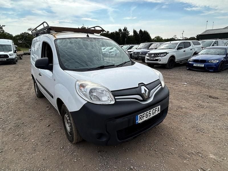 White Used 2016 Renault Kangoo Business MPV | £2,795 (Fair price) - Image 1/4
