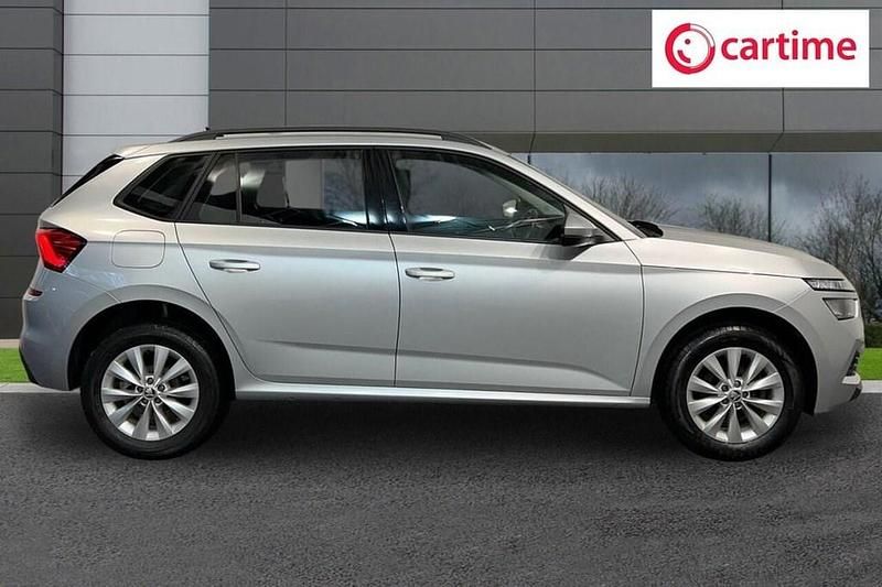 Used Skoda Kamiq 95 HP (69 kW) 2021 Silver SUV