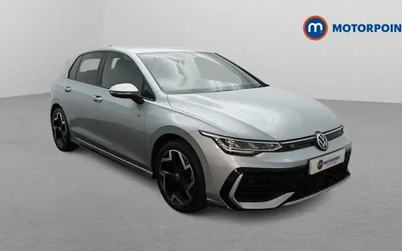 Używany VW Golf VIII R-line 150 KM (110 kW) 2026 Hatchback