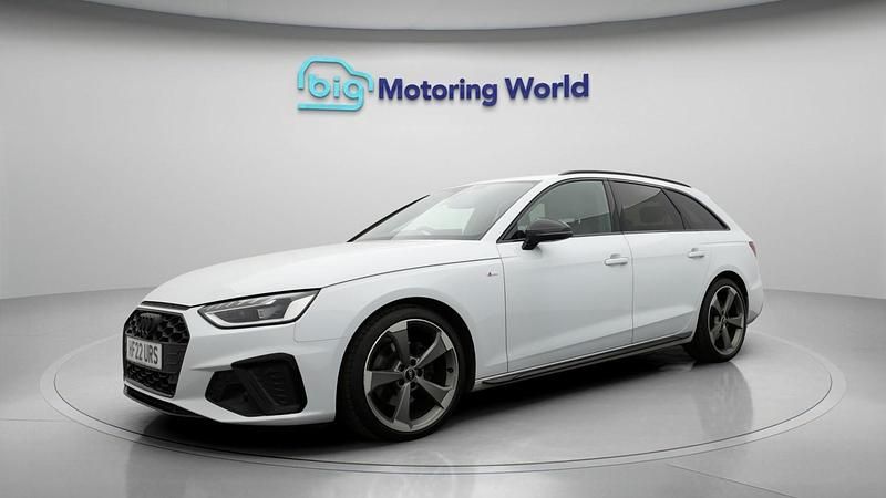 Used Audi A4 Black Edition 148 HP (108 kW) 2022 White Estate