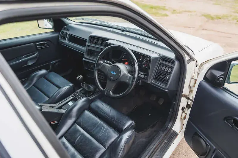 Used Ford Sierra RS 120 HP (88 kW) 1991 White Sedan