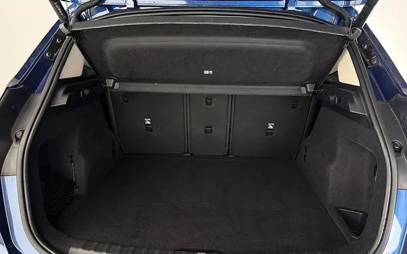 Used BMW 223 Active Tourer Luxury Line 204 HP (150 kW) 2022 Blue MPV