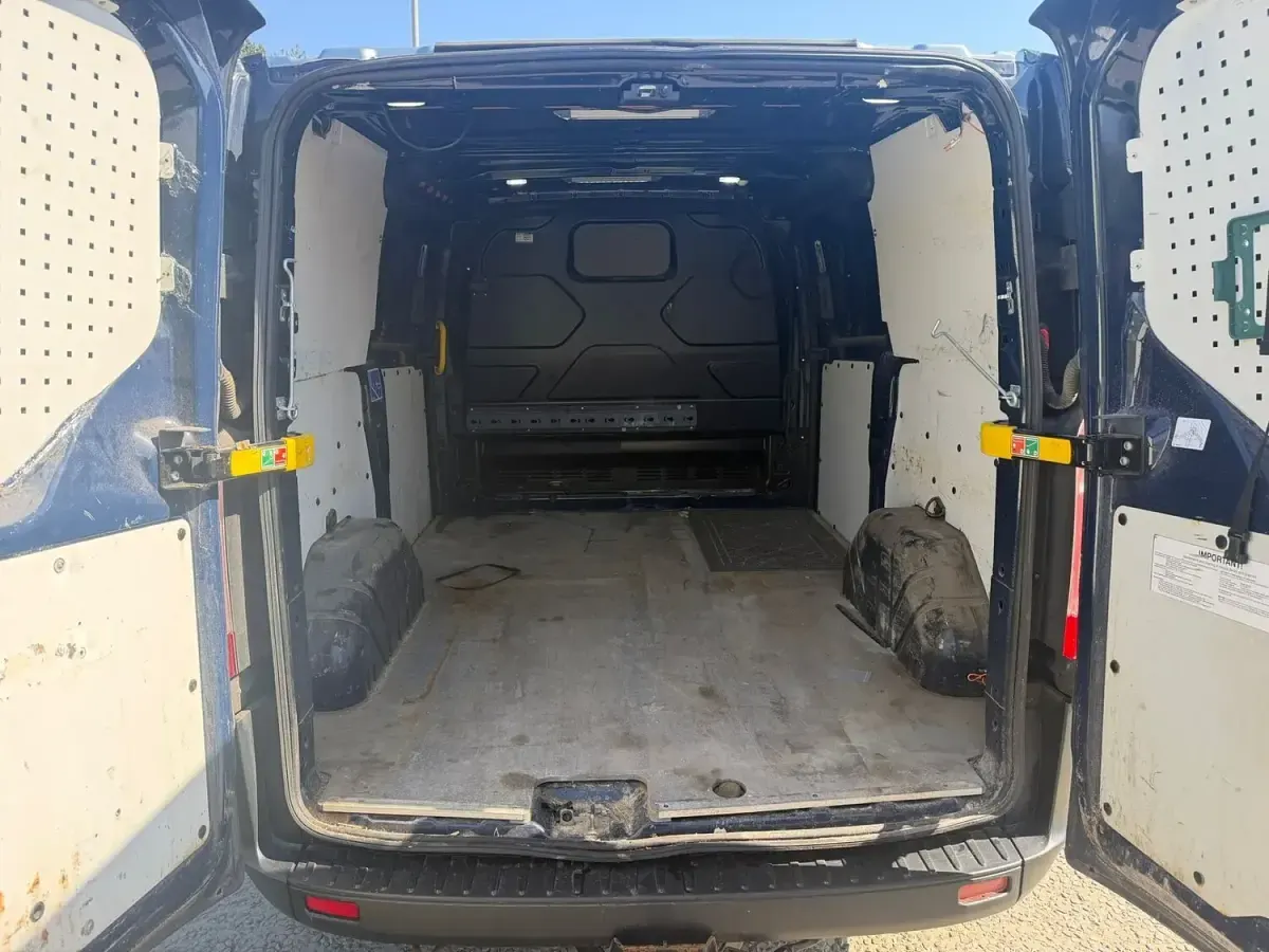 Used Ford Transit Custom 130 HP (95 kW) 2019 Blue Van