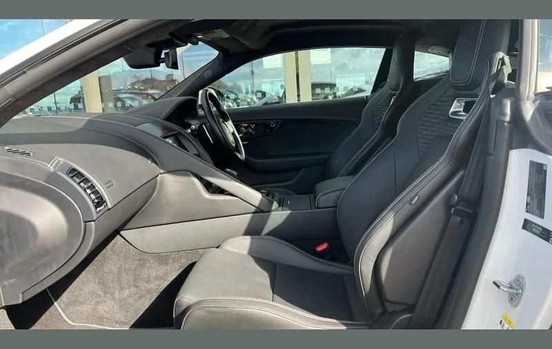 Used Jaguar F-Type Supercharged 450 HP (330 kW) 2023 Solid  fuji white Coupe