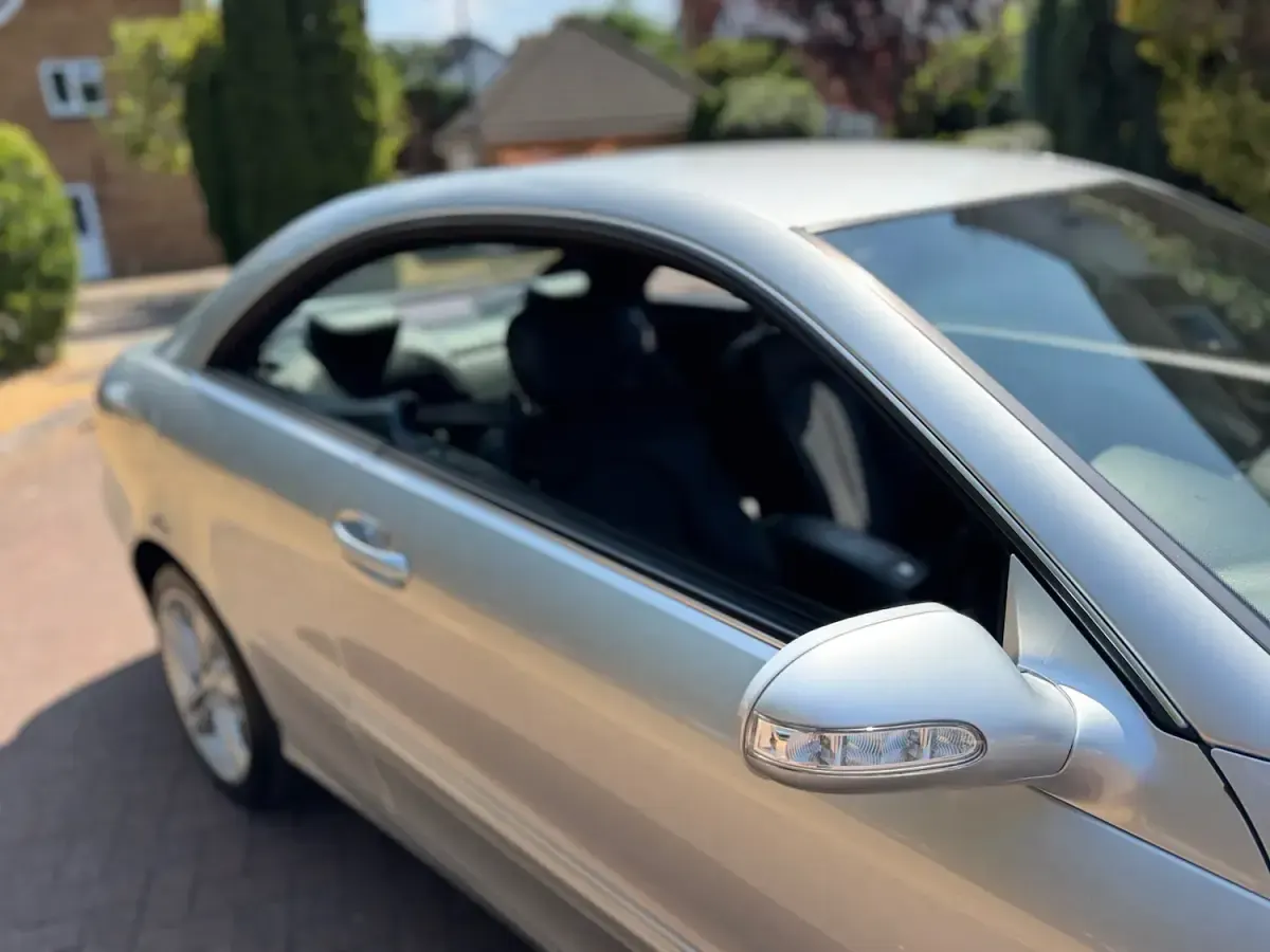 Used Mercedes CLK220 Avantgarde 2005 Silver Coupe