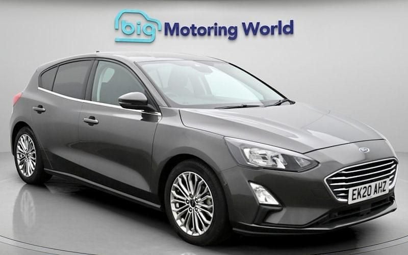 Used Ford Focus Titanium X 125 HP (91 kW) 2020 Grey Hatchback