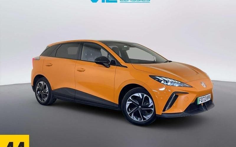 Used MG MG4 EV Trophy 150 kW (204 HP) 2025 Hatchback