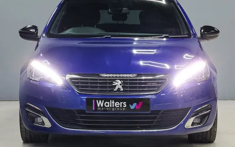 Second-hand Peugeot 308 GT-line 120 CP (88 kW) 2016 Hatchback