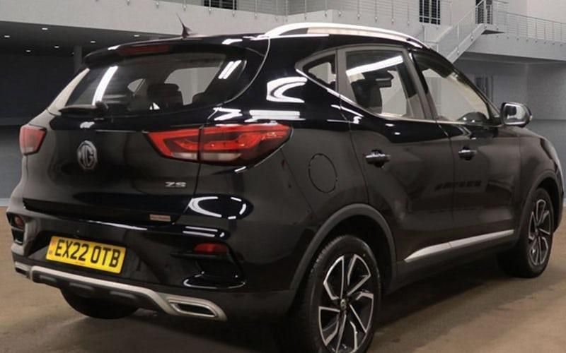 Used MG ZS Exclusive 106 HP (77 kW) 2024 SUV