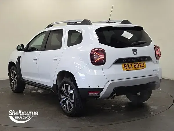 Used Dacia Duster Prestige 100 HP (73 kW) 2022 White SUV