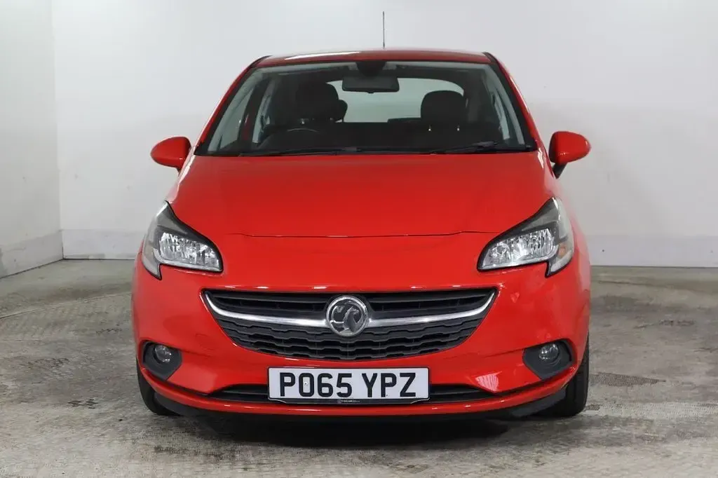 Used Vauxhall Corsa 70 HP (51 kW) 2015 Red Hatchback