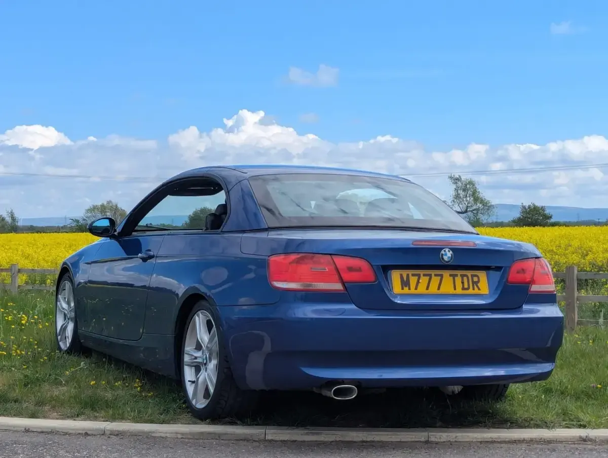 Begagnad BMW 320 Cabriolet Comfort Edition 2008 Blå Cab
