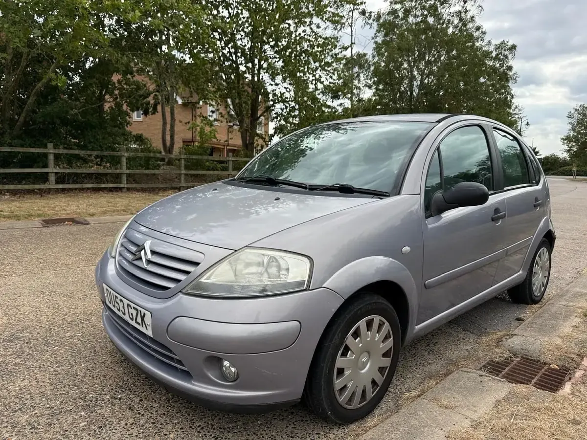 Used Citroën C3 2003 Mauve/purple Hatchback