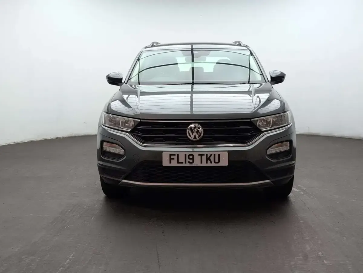 Used VW T-Roc SE 115 HP (84 kW) 2019 Grey SUV