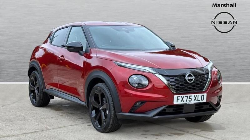 Red New 2025 Nissan Juke Tekna SUV | £25,119 (Expensive) - Image 1/4