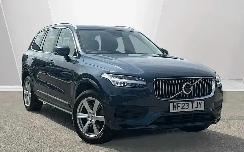Used Volvo XC90 Core 250 HP (183 kW) 2025 SUV