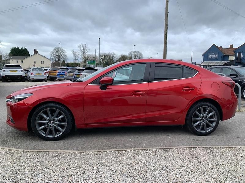 Begagnad Mazda 3 Inclusive 165 HK (121 kW) 2016 Röd Sedan
