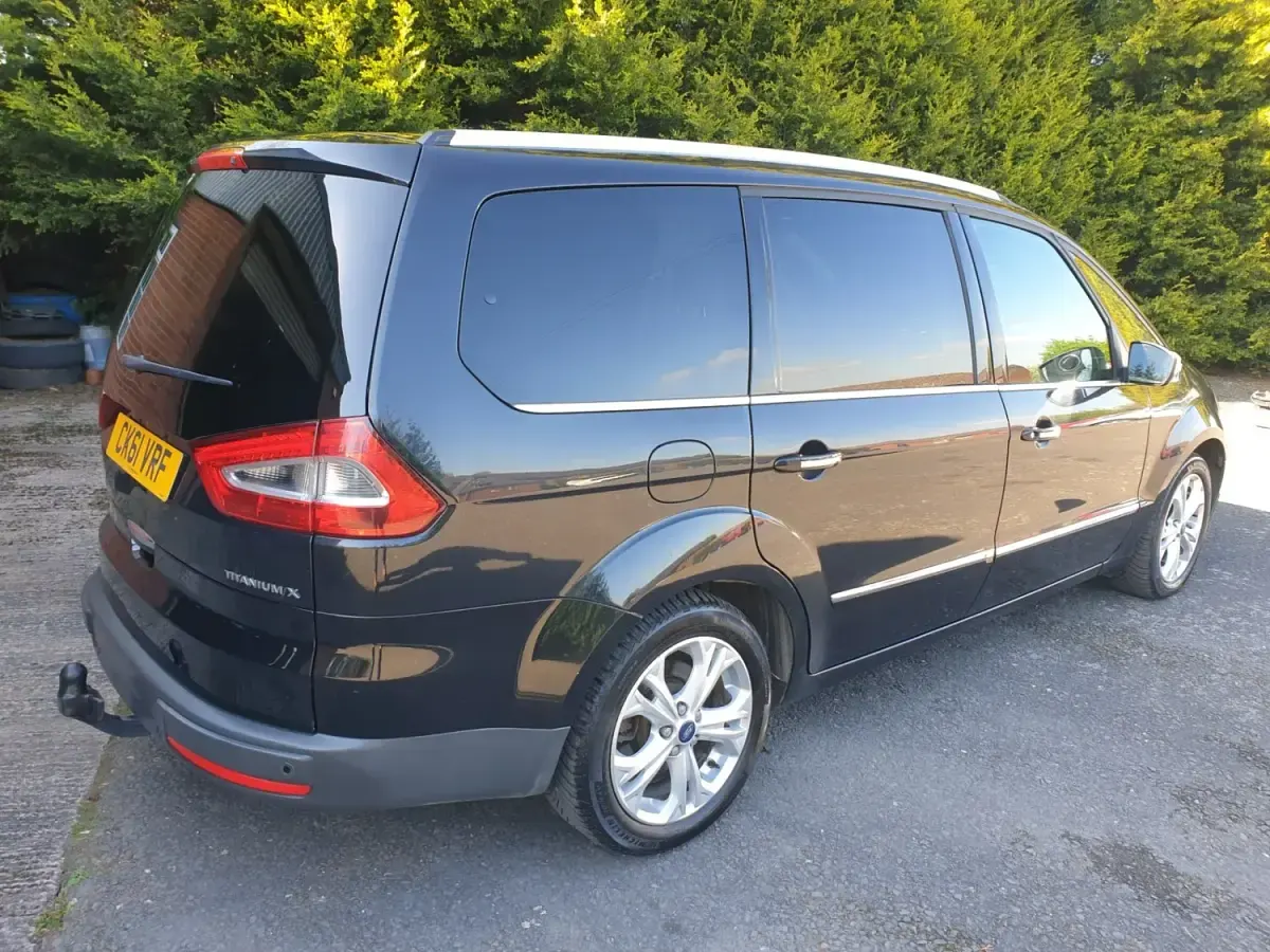 Używany Ford Galaxy Titanium X 163 KM (119 kW) 2011 Czarny Minivan