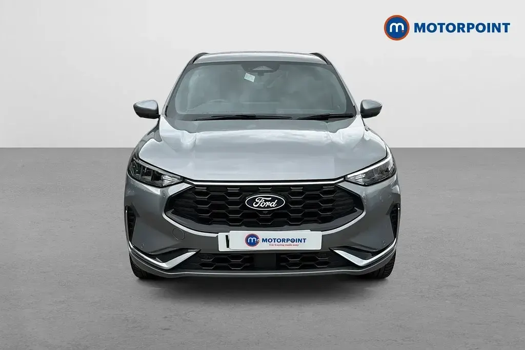 Begagnad Ford Kuga ST-Line 183 HK (134 kW) 2025 Silver SUV