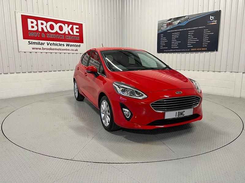 Red Used 2021 Ford Fiesta Titanium Hatchback | £10,390 (Good price) - Image 1/2