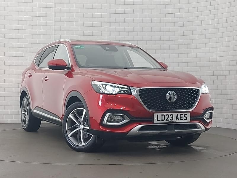 Red Used 2023 MG HS Exclusive SUV | £16,998 (Good price) - Image 1/4